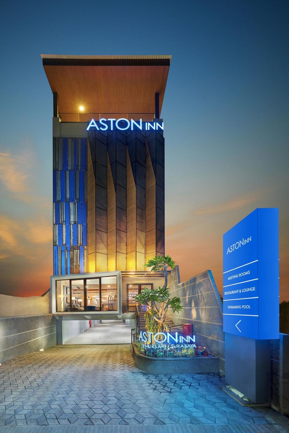 Aston Inn Jemursari Surabaya Exterior foto